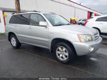  Salvage Toyota Highlander