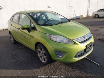  Salvage Ford Fiesta