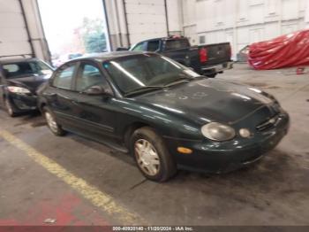  Salvage Ford Taurus