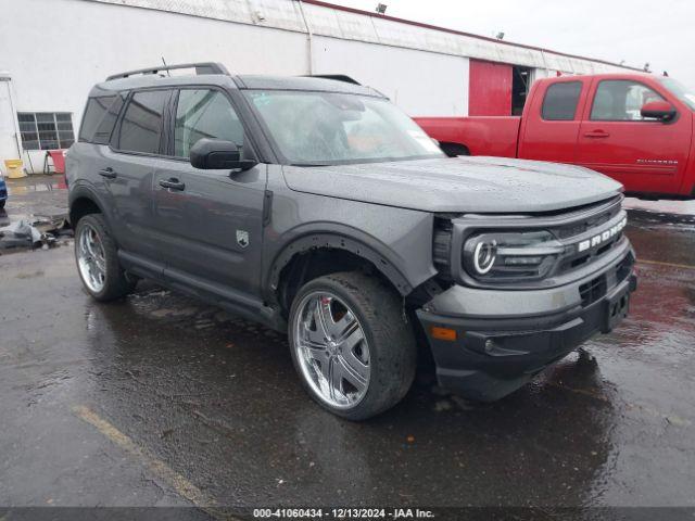  Salvage Ford Bronco