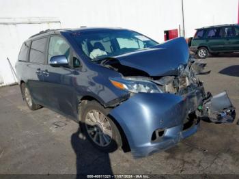  Salvage Toyota Sienna