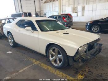  Salvage Dodge Challenger