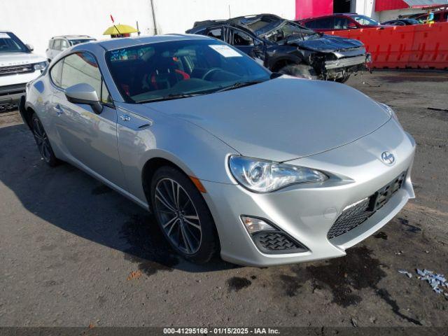  Salvage Scion FR-S