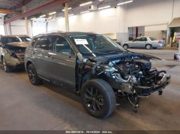  Salvage Volkswagen Tiguan