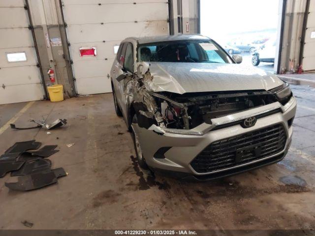  Salvage Toyota Grand Highlander