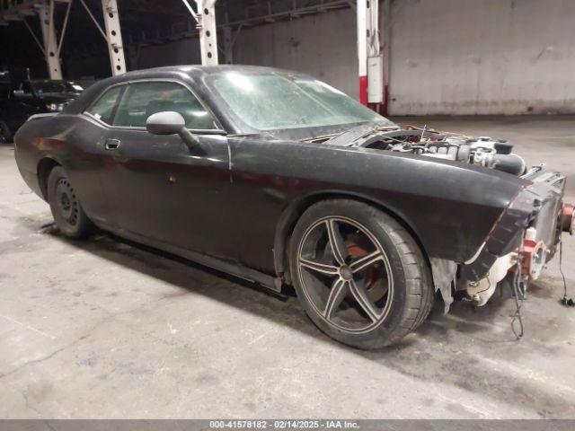  Salvage Dodge Challenger