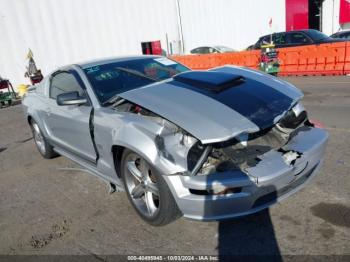  Salvage Ford Mustang