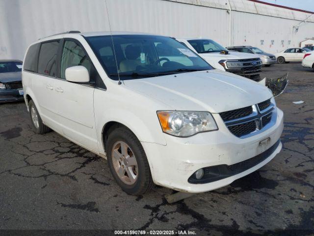  Salvage Dodge Grand Caravan