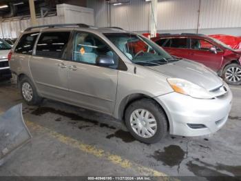  Salvage Toyota Sienna