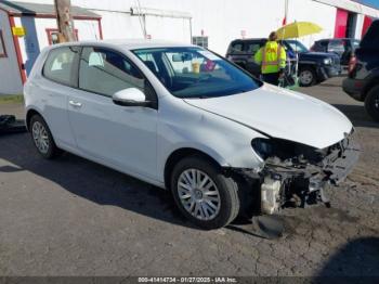  Salvage Volkswagen Golf