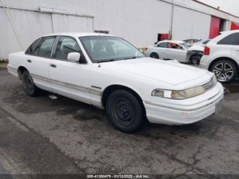  Salvage Ford Crown Victoria