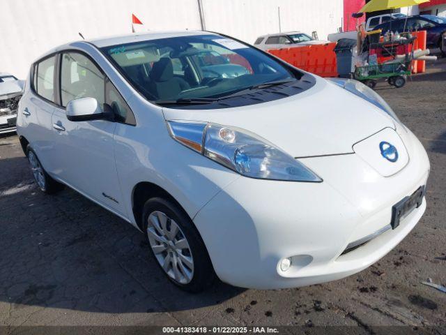  Salvage Nissan LEAF