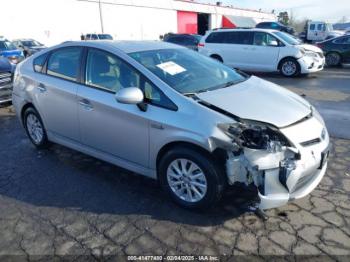  Salvage Toyota Prius