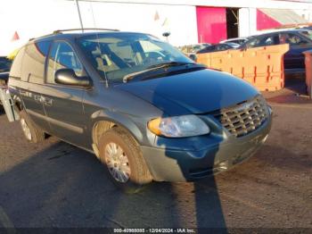  Salvage Chrysler Town & Country