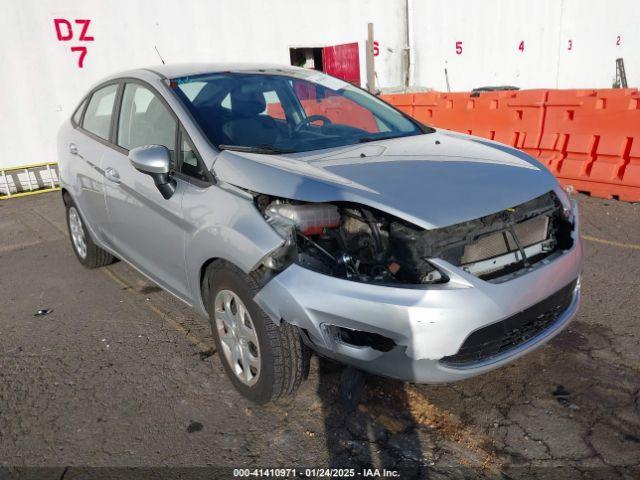  Salvage Ford Fiesta