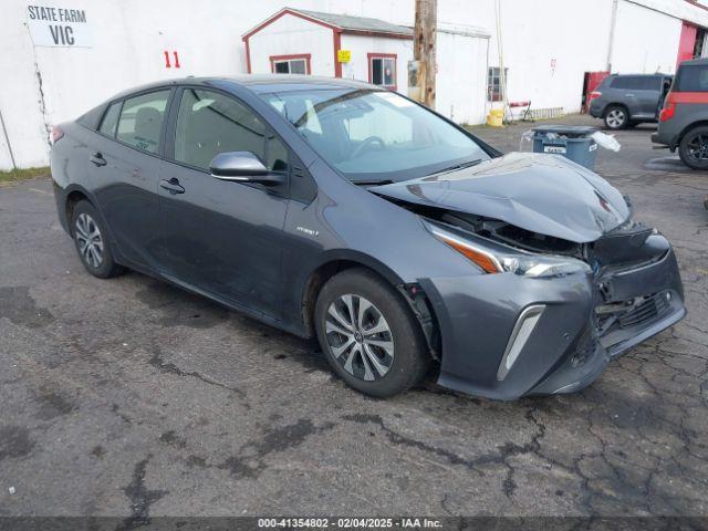  Salvage Toyota Prius