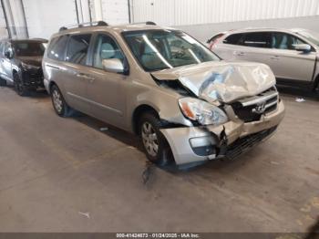  Salvage Hyundai Entourage