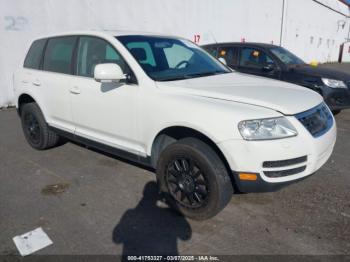  Salvage Volkswagen Touareg