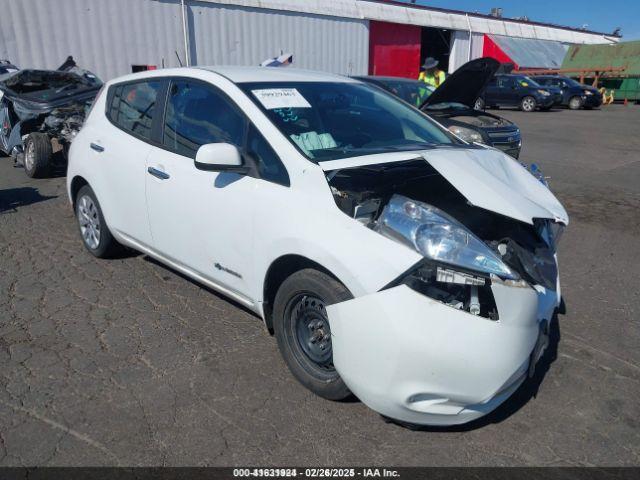  Salvage Nissan LEAF