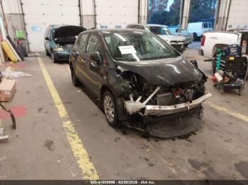  Salvage Nissan LEAF