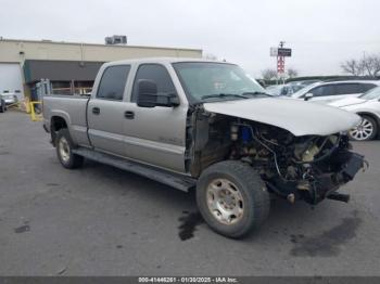  Salvage GMC Sierra 2500