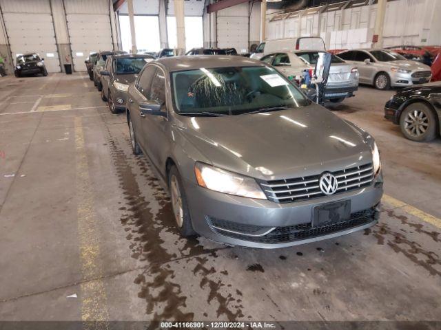  Salvage Volkswagen Passat