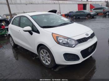  Salvage Kia Rio