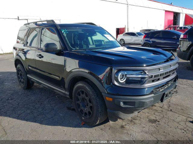  Salvage Ford Bronco