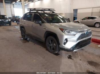  Salvage Toyota RAV4