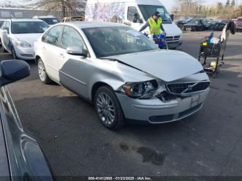  Salvage Volvo S40