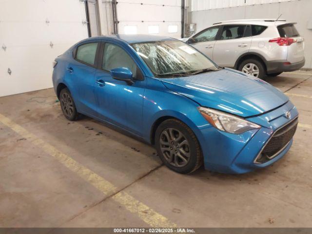  Salvage Toyota Yaris