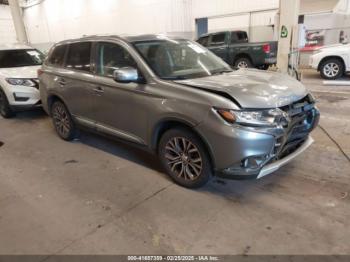  Salvage Mitsubishi Outlander