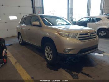  Salvage Toyota Highlander