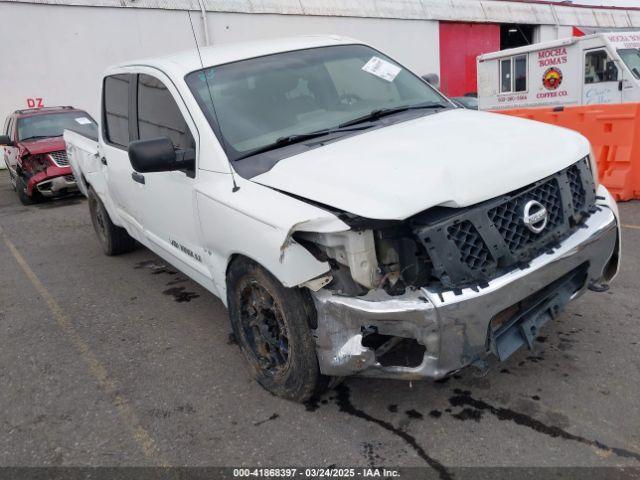  Salvage Nissan Titan