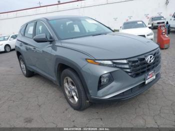  Salvage Hyundai TUCSON
