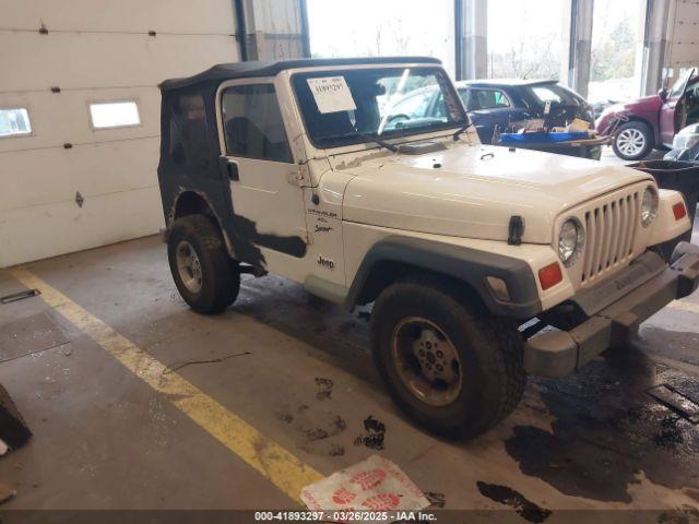  Salvage Jeep Wrangler