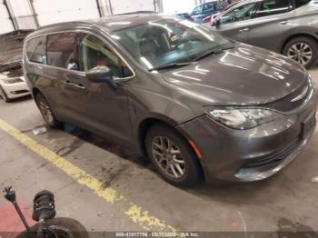  Salvage Chrysler Voyager