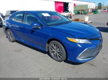  Salvage Toyota Camry
