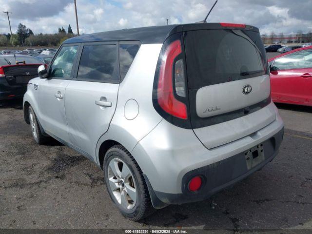 Kia Soul Image 11