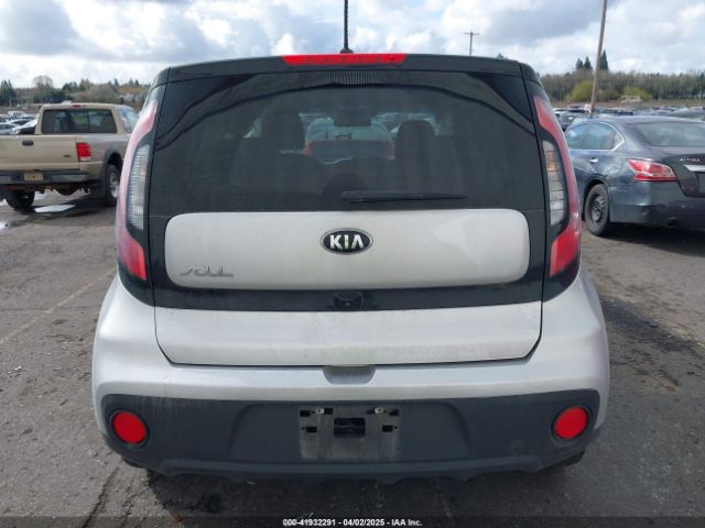 Kia Soul Image 13