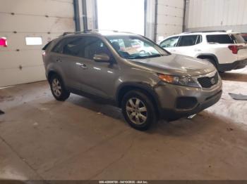  Salvage Kia Sorento