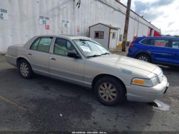  Salvage Ford Crown Victoria