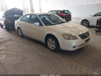  Salvage Nissan Altima