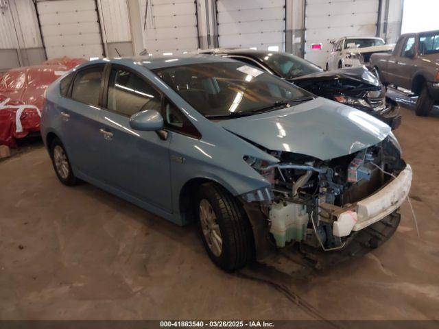  Salvage Toyota Prius