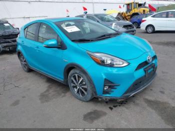  Salvage Toyota Prius c