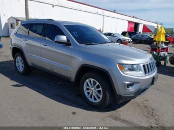  Salvage Jeep Grand Cherokee