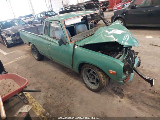  Salvage Datsun 720