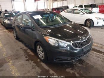  Salvage Kia Forte