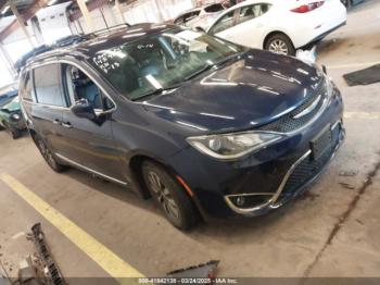  Salvage Chrysler Pacifica
