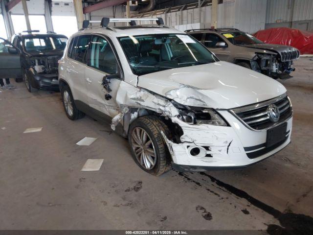  Salvage Volkswagen Tiguan